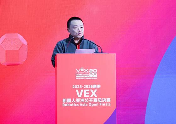 贾昊.jpg 贾昊.jpg